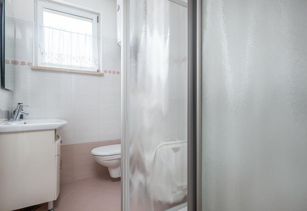 Dea B4+1 Apartment Пореч Екстериор снимка