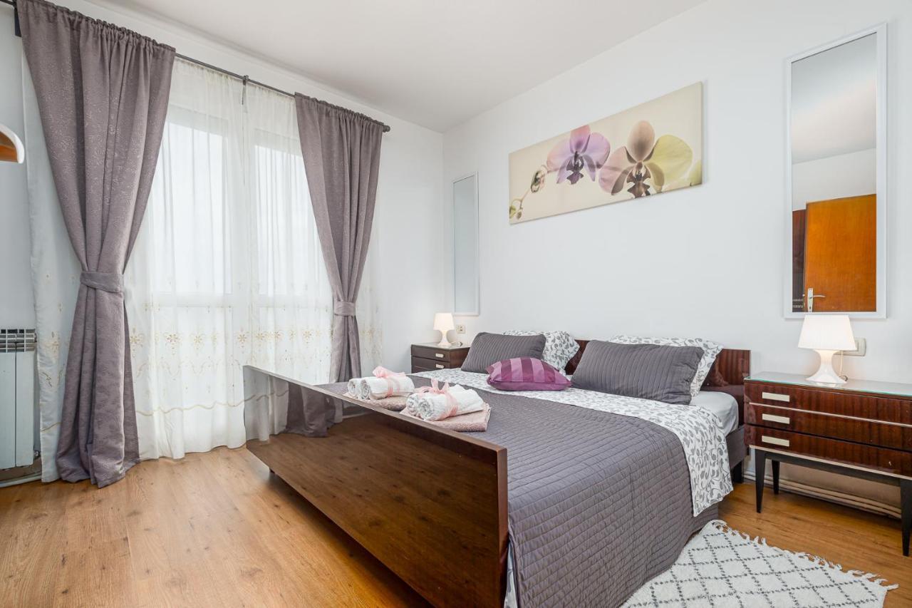 Dea B4+1 Apartment Пореч Екстериор снимка